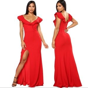 In love red ruffle bateau neck nightgown open leg maxi evening dress  size M‎